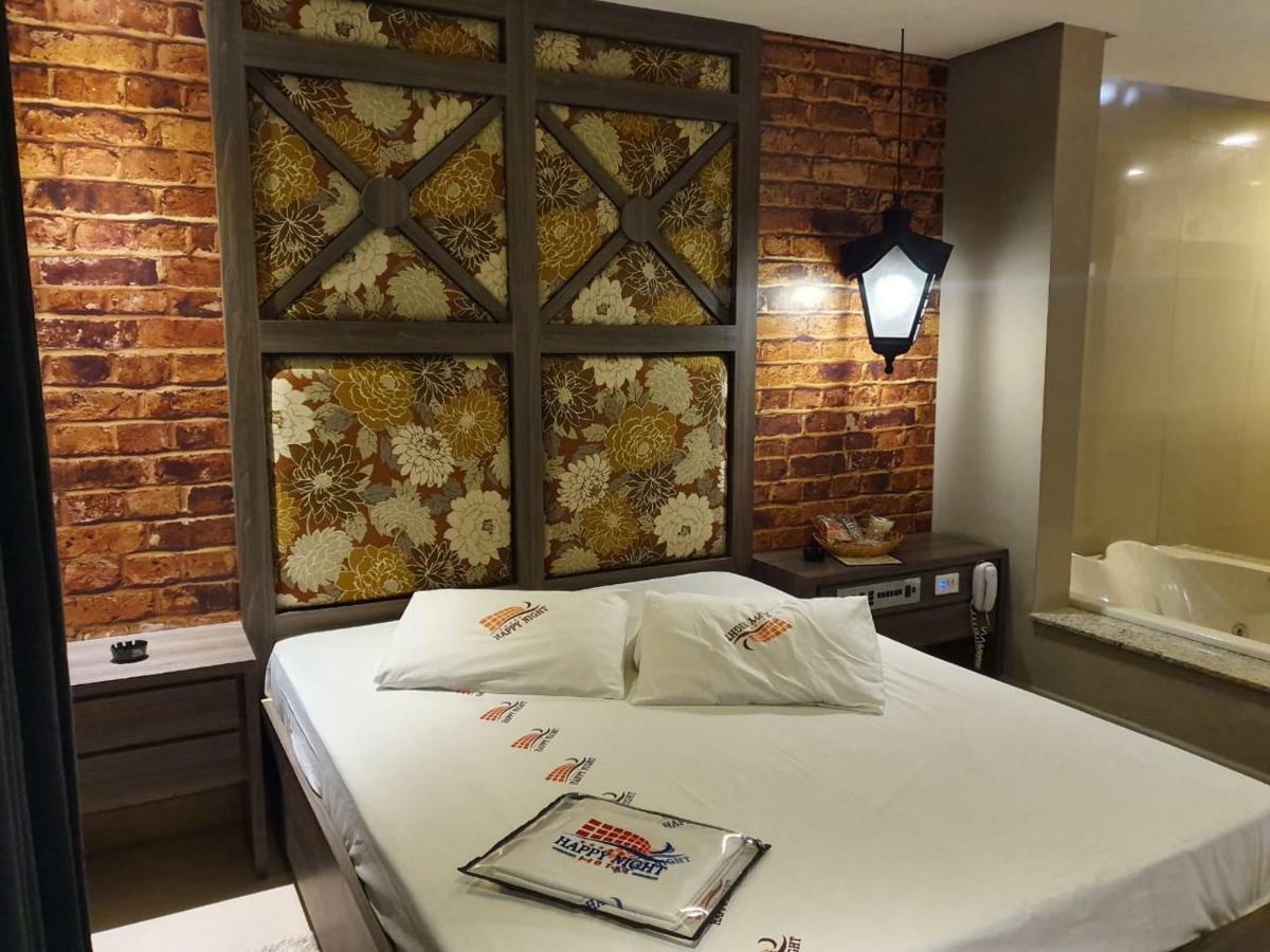 Happy Night (Adults Only) Hotel Cotia  Luaran gambar